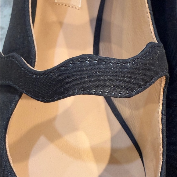 ANTONIO MELANI Elegant Navy Heels - Picture 5 of 11